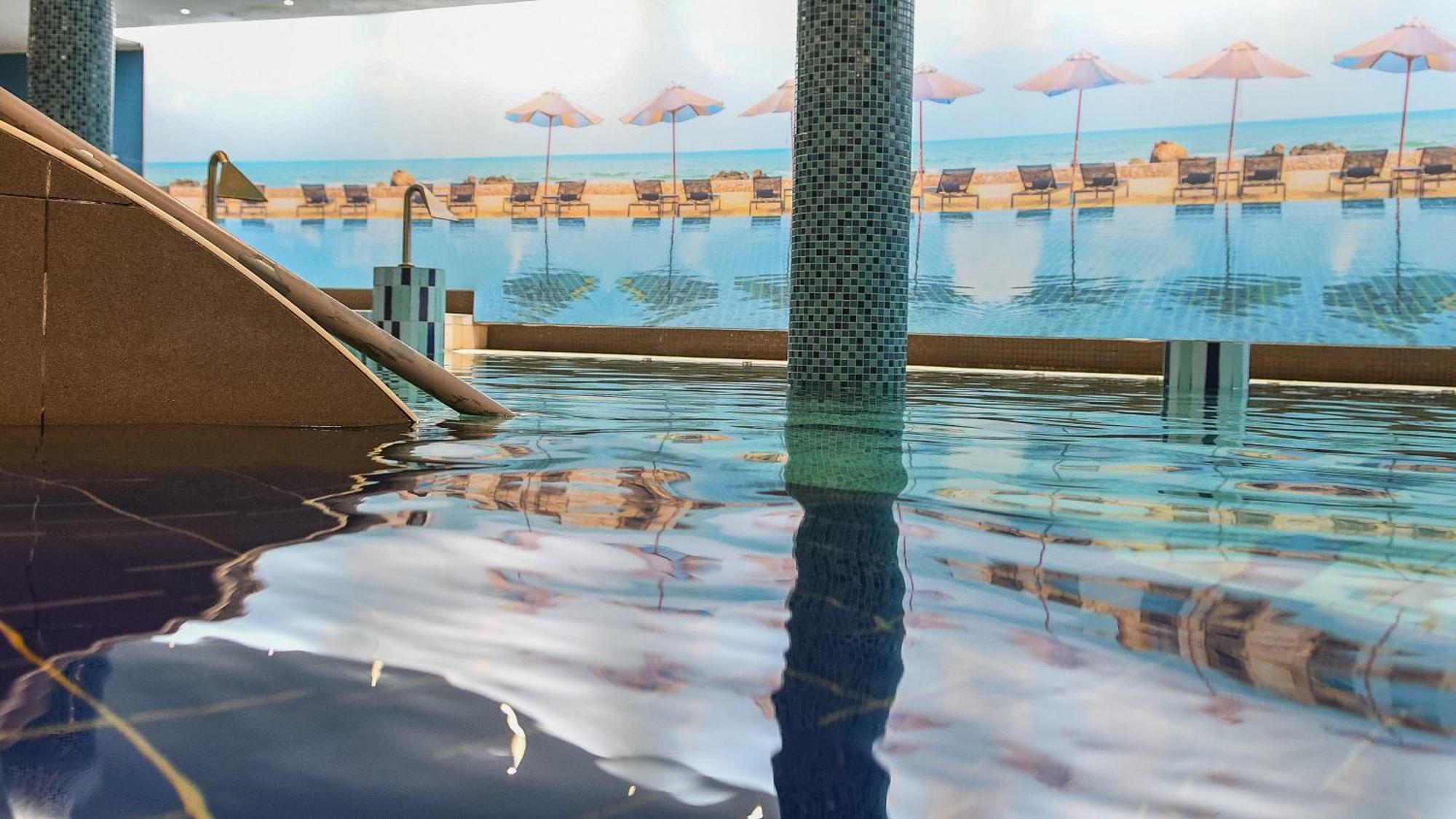 Ce Plaza Hotel Siofok Bagian luar foto